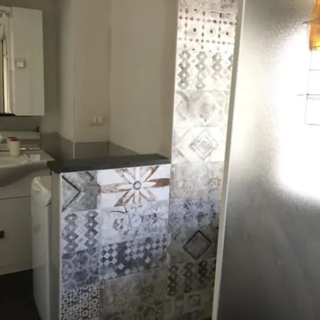 New Cozy Studio, Amazing Position Appartement *
